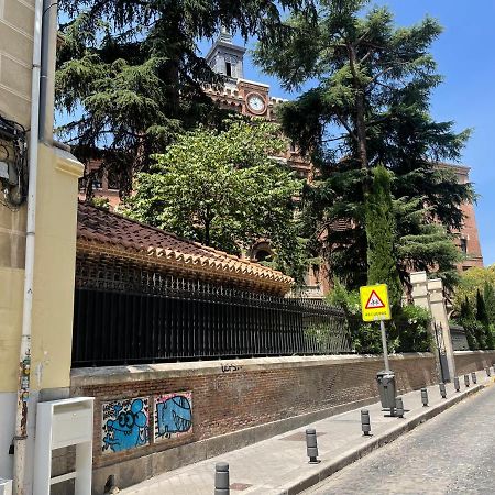 San Buenaventura Vistillas Apartamento Para Dos Apartment Madrid Bagian luar foto