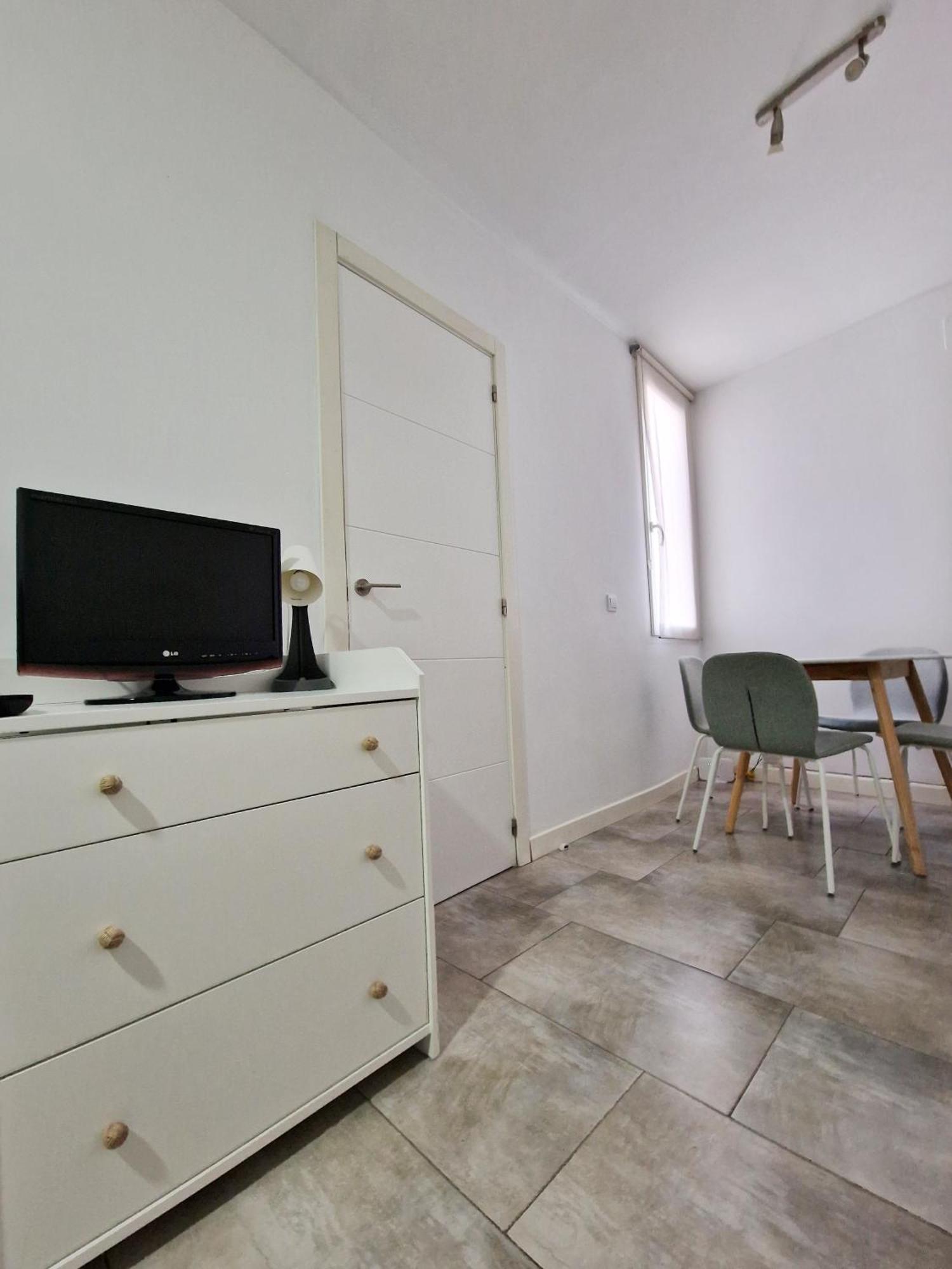 San Buenaventura Vistillas Apartamento Para Dos Apartment Madrid Bagian luar foto